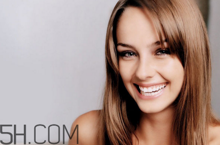 烤瓷牙能用美容儀嗎？烤瓷牙有縫隙怎么辦？