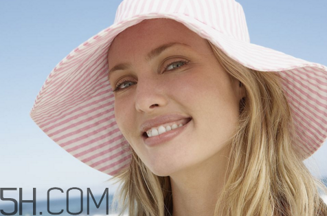 牙齒做貼面多少錢一顆？烤瓷牙可以取下來嗎？