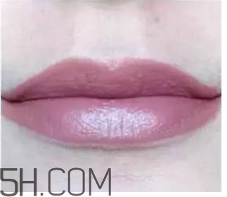 口紅是用什么做的？可以吃的口紅品牌推薦