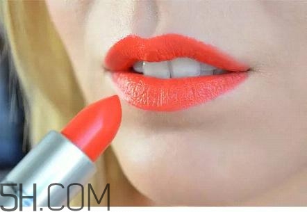 2018國產(chǎn)口紅哪個牌子好用？大牌口紅熱賣排行榜