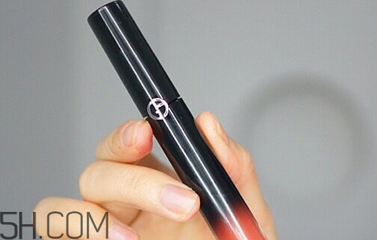 楊樹(shù)林口紅價(jià)格多少錢(qián)？怎樣選擇合適的口紅？