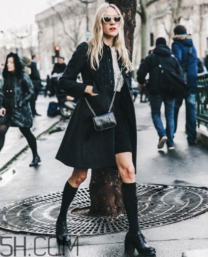 短靴搭配什么襪子？穿短靴配襪子圖片