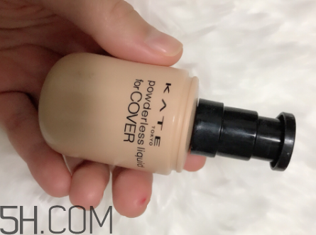 3ce超水潤粉底液好用嗎？3ce粉底液和遮瑕液使用感