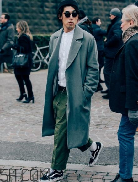 男士九分褲配什么襪子好看？男士九分褲搭配襪子圖片