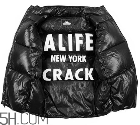 alife與penfield聯(lián)名羽絨服多少錢_在哪買？