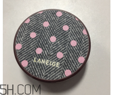 蘭芝氣墊霜控油嗎？蘭芝氣墊霜適合油皮嗎？