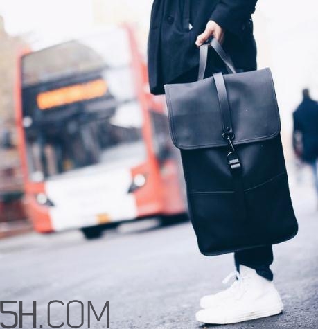 rains雙肩包多少錢？rains雙肩包價(jià)格