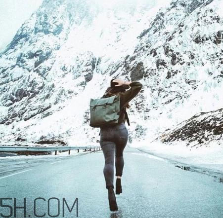 rains雙肩包怎么樣？rains雙肩包好嗎？