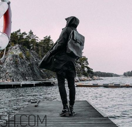 rains雙肩包怎么樣？rains雙肩包好嗎？