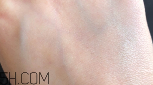 伊麗莎白雅頓和蘭蔻哪個好？雅頓和蘭蔻哪個檔次高