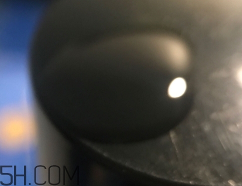 雅頓和嬌韻詩哪個好用？伊麗莎白雅頓和嬌韻詩哪個檔次高