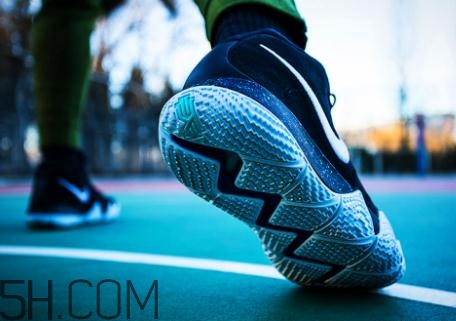 nike kyrie 4實(shí)戰(zhàn)效果怎么樣？耐克歐文4代測(cè)評(píng)