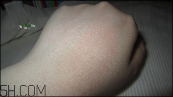 卸妝膏可以當(dāng)洗面奶用嗎？用自然哲理洗面奶還用先卸妝嗎？