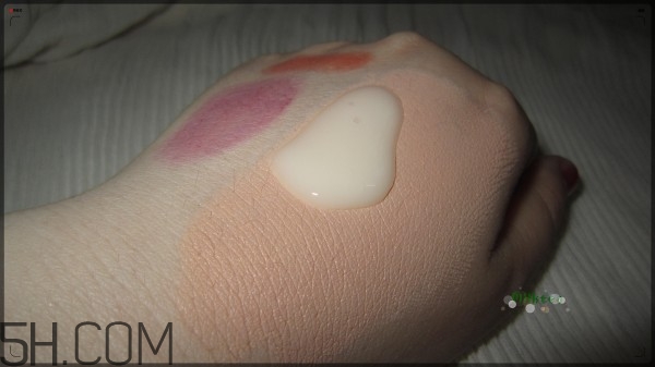 卸妝膏可以當(dāng)洗面奶用嗎？用自然哲理洗面奶還用先卸妝嗎？