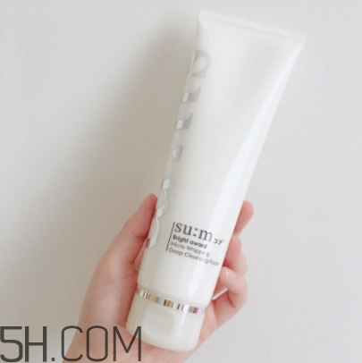 sum37泡沫潔面膏洗后緊繃嗎？干皮能用嗎？