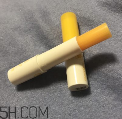 悅詩(shī)風(fēng)吟唇膏哪款好用？悅詩(shī)風(fēng)吟唇膏測(cè)評(píng)