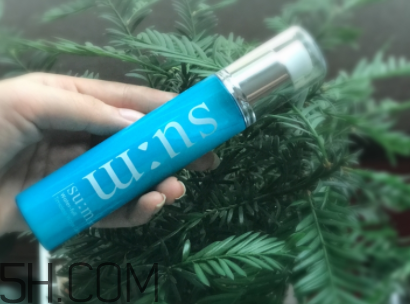 sum37保濕噴霧什么功效？適合夏天用嗎？