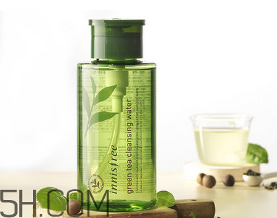 悅詩風(fēng)吟卸妝水好用嗎？只涂cc霜需要卸妝水嗎？