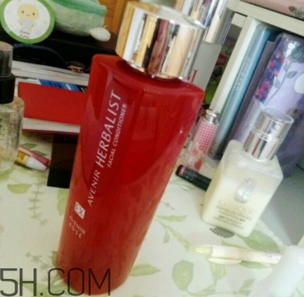 avenir艾文莉適合什么年齡？高絲艾文莉適合什么膚質(zhì)？