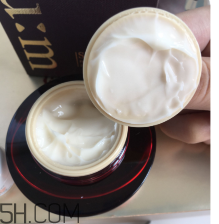 su:m37度蘇秘呼吸眼霜適合什么膚質(zhì)？什么季節(jié)？