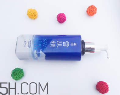 雪肌精化妝水適合干皮嗎？適合痘肌嗎？