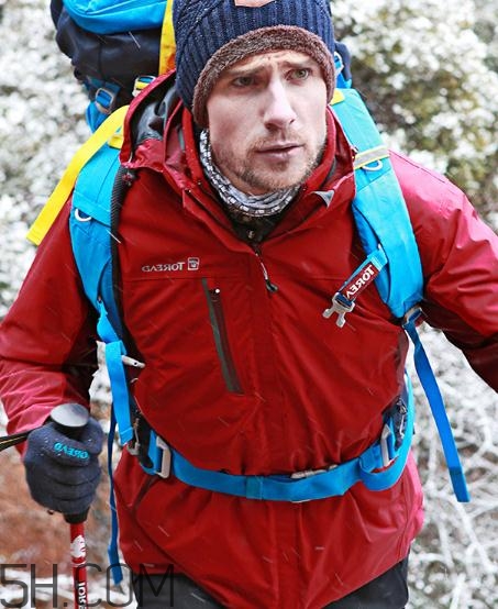 探路者沖鋒衣怎么樣？探路者沖鋒衣好嗎？