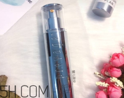 雅頓橘燦精華有幾款？雅頓橘燦精華和橘燦加強(qiáng)版精華區(qū)別