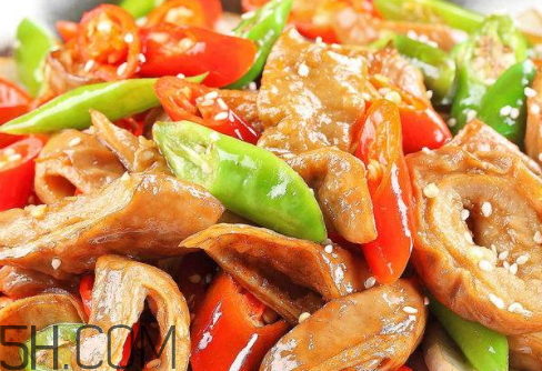 豬大腸不能和什么一起吃 豬大腸與什么食物相克 豬大腸不能和什么一起吃 豬大腸與什么食物相克