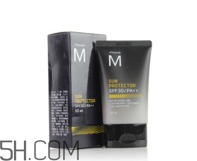 男士防曬霜用什么卸妝好？男士防曬霜怎么卸妝好？