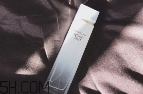 伊麗莎白雅頓香水哪個(gè)好聞？雅頓香水怎么樣