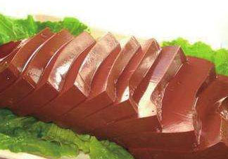 一斤豬血要放多少水 一斤豬血需要兌多少水和鹽