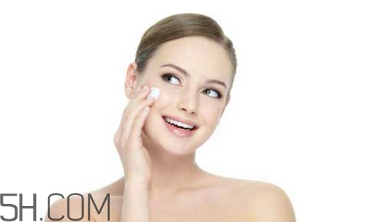 卸妝潔面洗面奶能卸妝嗎？氨基酸洗面奶可以卸妝嗎？