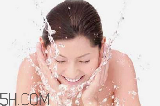 肥皂洗臉有什么好處？硫磺肥皂可以洗臉嗎？