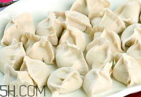 餃子凍成一坨了怎么辦 凍餃子粘在一起怎么辦 餃子凍成一坨了怎么辦 凍餃子粘在一起怎么辦