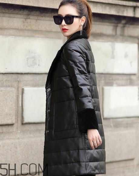 綿羊皮分頭層和二層嗎？二層綿羊皮是真皮嗎？