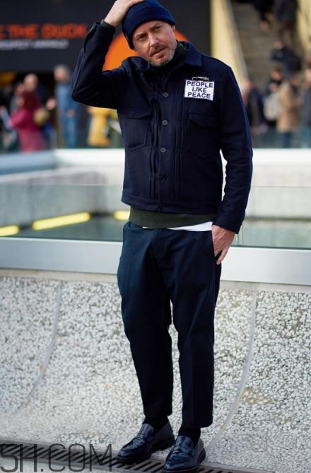 男士九分褲配什么鞋子好看？男士九分褲搭配鞋子圖片