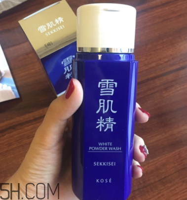 雪肌精洗顏粉洗后緊繃嗎？適合干皮嗎？