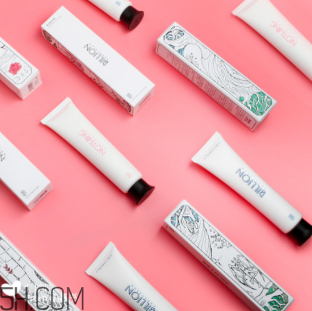 小眾好用護(hù)手霜推薦 五款高顏值拉風(fēng)護(hù)手霜 小眾好用護(hù)手霜推薦 五款高顏值拉風(fēng)護(hù)手霜