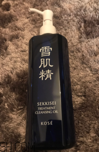 雪肌精卸妝油可以卸眼妝嗎？雪肌精卸妝油乳化快嗎？