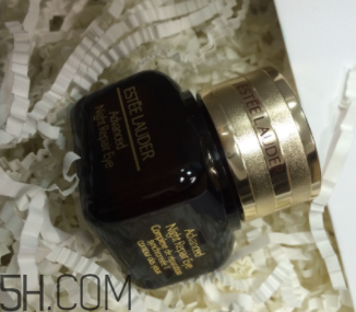 雅詩蘭黛小棕瓶眼霜每次用多少毫升？每次用量多少？