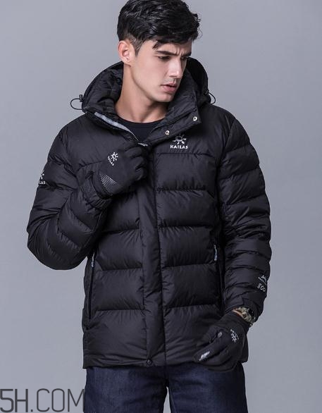 凱樂(lè)石羽絨服多少錢(qián)？凱樂(lè)石羽絨服價(jià)格