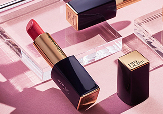 雅詩蘭黛唇膏大表姐色是什么色？適合黃皮嗎？