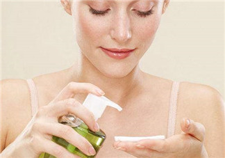 身體擦防曬霜要卸妝嗎？卸妝水過(guò)期了還能用嗎？