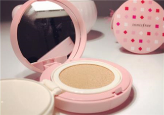 悅詩風吟氣墊粉凝霜適合膚質(zhì)？悅詩風吟氣墊粉凝霜使用心得