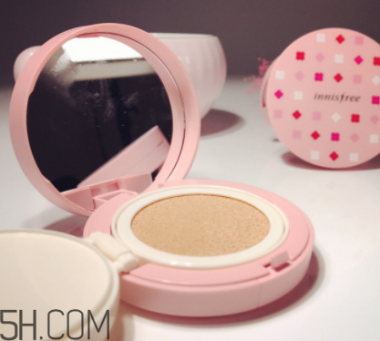 悅詩風(fēng)吟氣墊粉凝霜怎么樣？悅詩風(fēng)吟氣墊粉凝霜測評