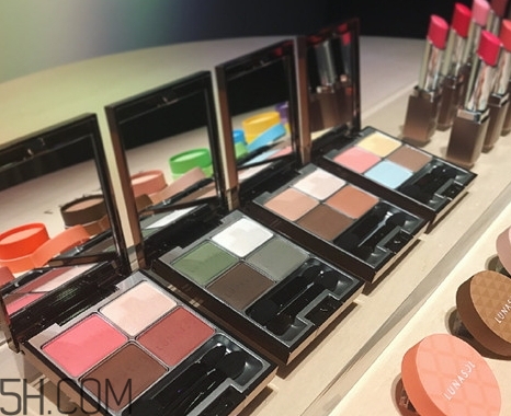 lunasol日月晶采2018情人節(jié)限定彩妝多少錢_有哪些 lunasol日月晶采2018情人節(jié)限定彩妝多少錢_有哪些
