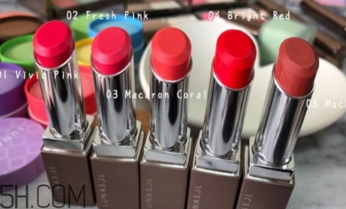 lunasol日月晶采2018春季馬卡龍彩妝多少錢？有什么？