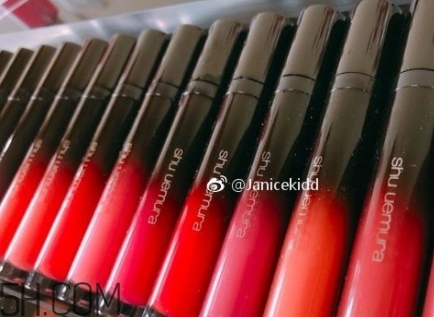 植村秀2018型色聚光唇萃色號 植村秀聚光唇萃試色