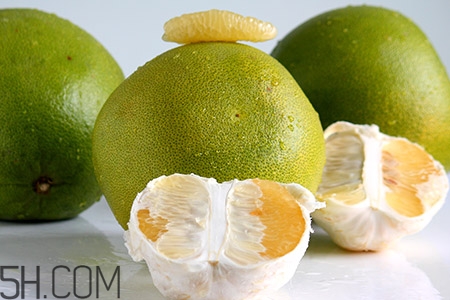 女性月經(jīng)初潮不能吃什么水果？月經(jīng)初潮后補什么？