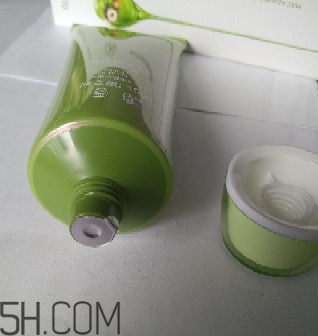 詩婷露雅堅(jiān)果晚安凍膜什么功效？適合膚質(zhì)？